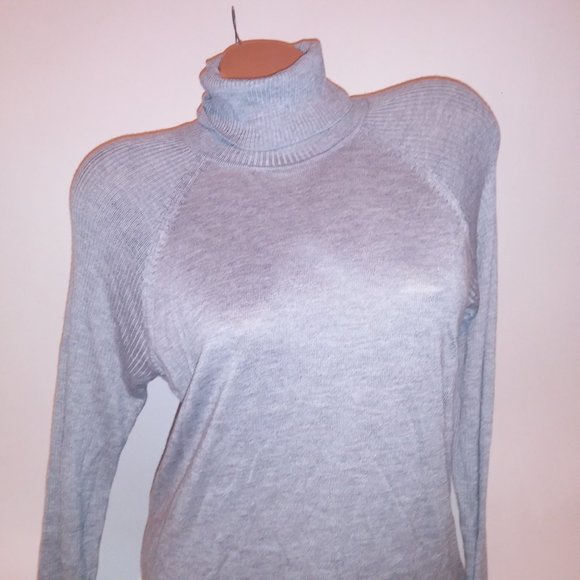 Apt 9 Womens Sweater Small Turtleneck Gray Solid Lightweight Long Sleeve Pit to - Picture 3 of 8